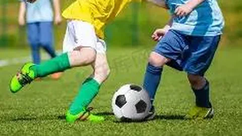 “曼联新球场200米高桅杆设计待机场审批”